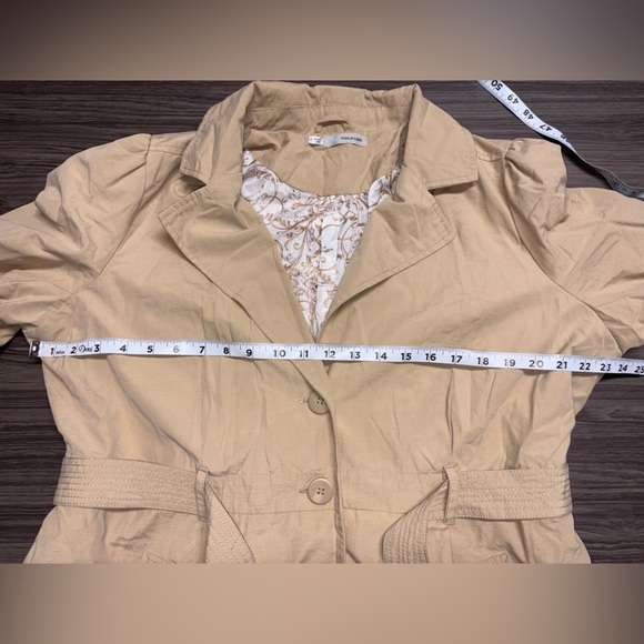 Maurice’s Trench Coat Size 1 - Picture 6 of 10
